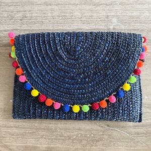 Pom Pom straw clutch